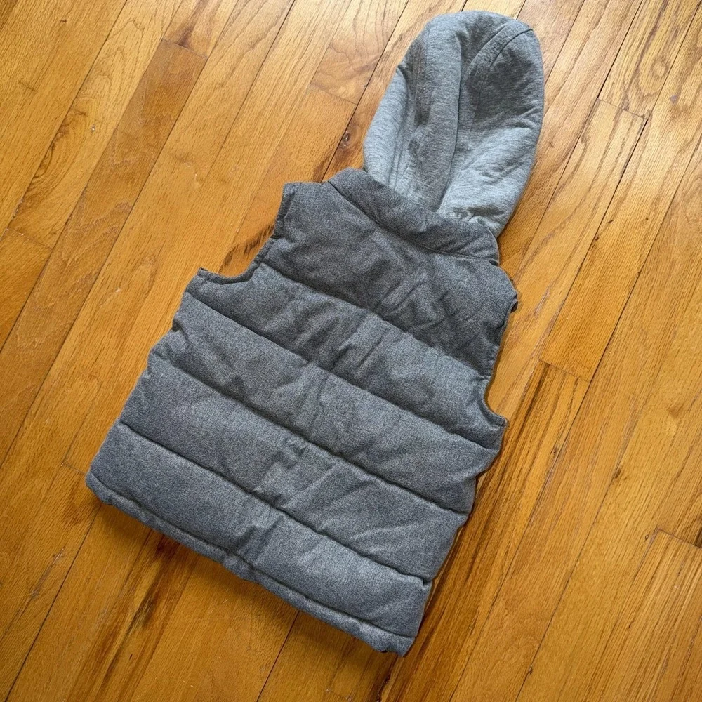 Old Navy Puffer Vest‎ Toddler 3T Gray Hooded Sherpa Lined Quilted Zip Warm